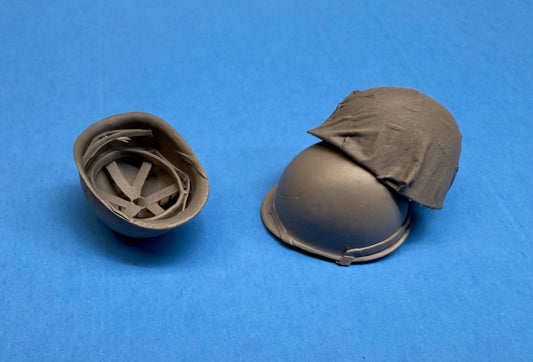 SPS16002  U.S. M1 Helmets with & Without Marine Corps Cover and Liners  1/16