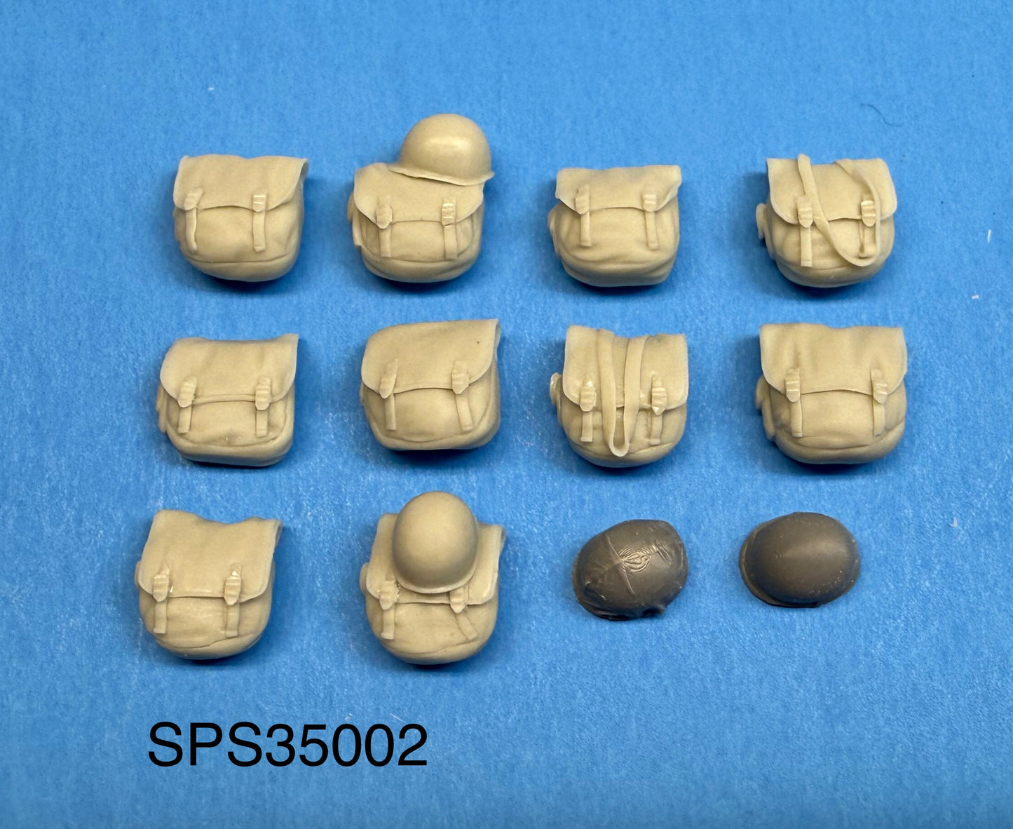 SPS35002 U.S. WW2 Musette Bags (10 Pack) 1/35