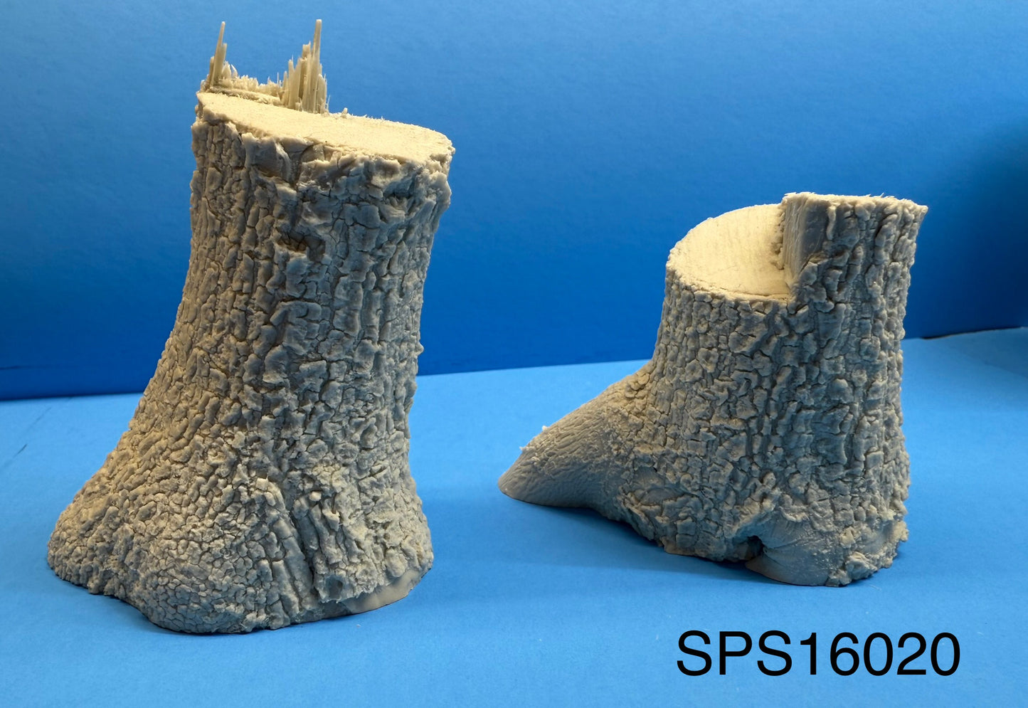 SPS16020 Tree Stumps (2 Pack) 1/16