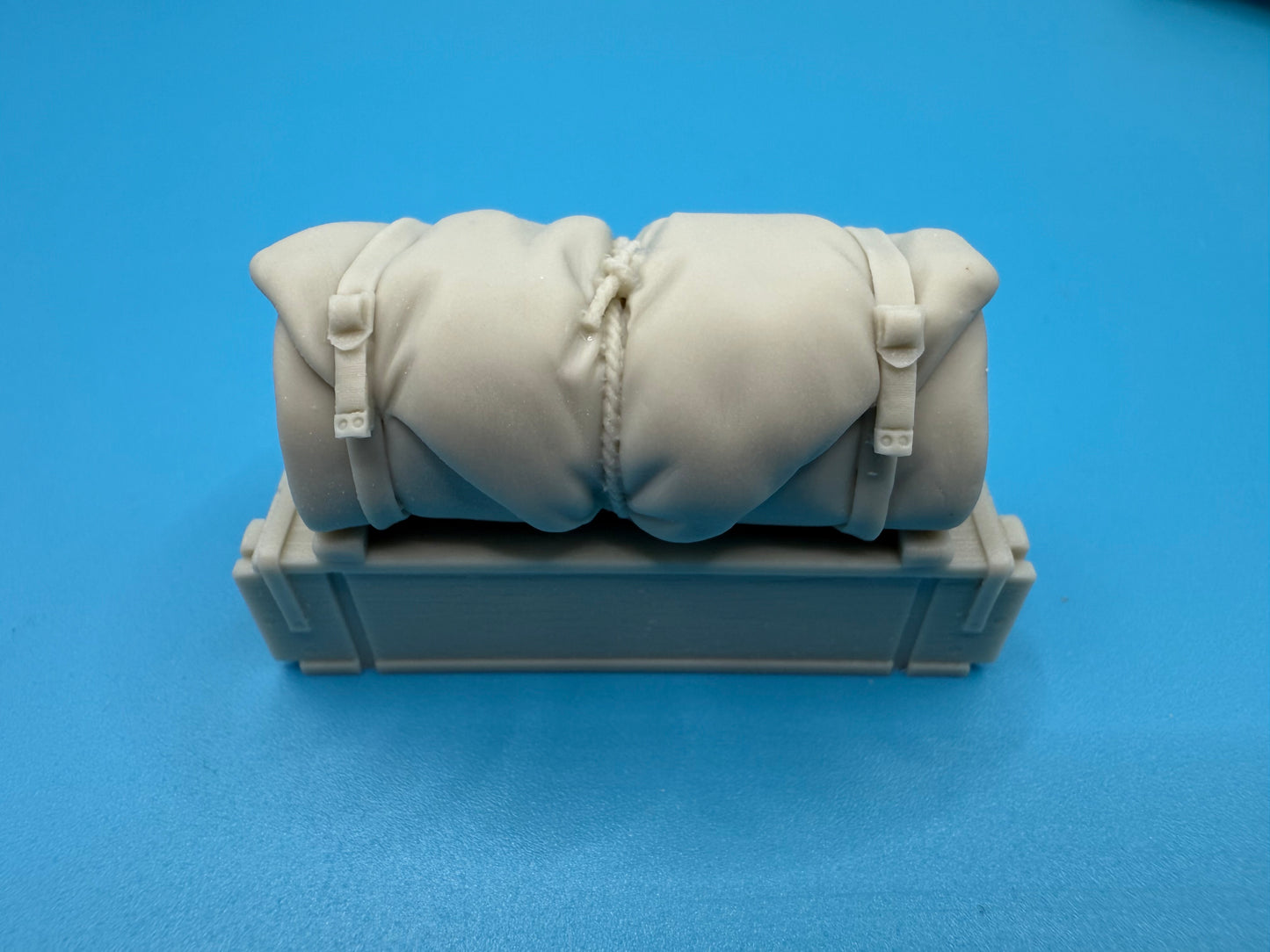 SPS16032  U.S. WW2 M3 Halftrack Front Compartment Stowage Set  1/16