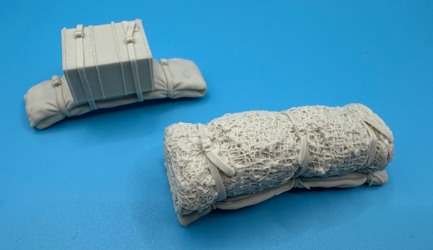 SPS16032  U.S. WW2 M3 Halftrack Front Compartment Stowage Set  1/16