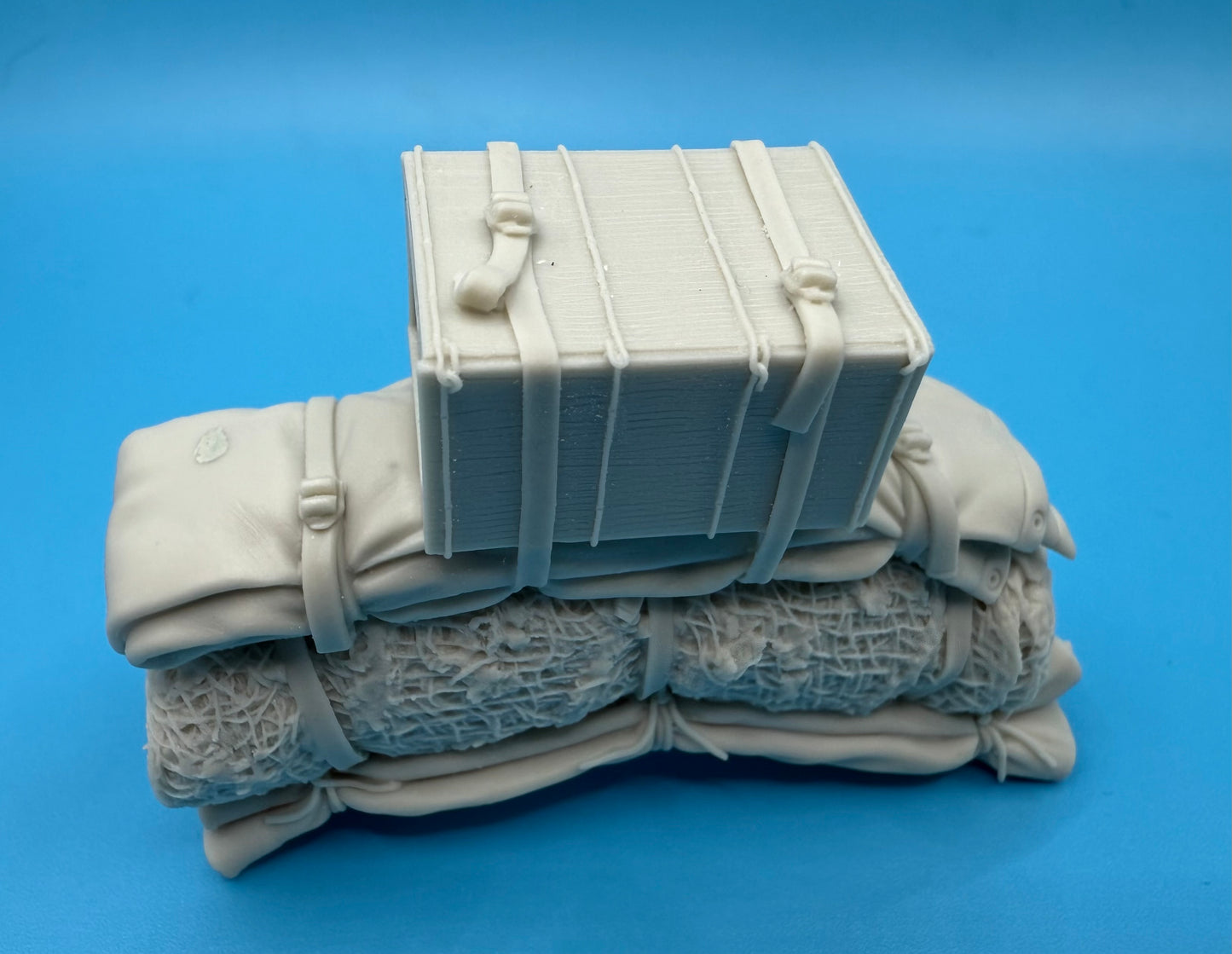 SPS16032  U.S. WW2 M3 Halftrack Front Compartment Stowage Set  1/16