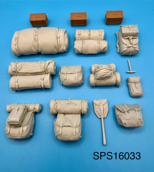 SPS16033  U.S. WW2 M3 Halftrack Rear Compartment Stowage Set  1/16