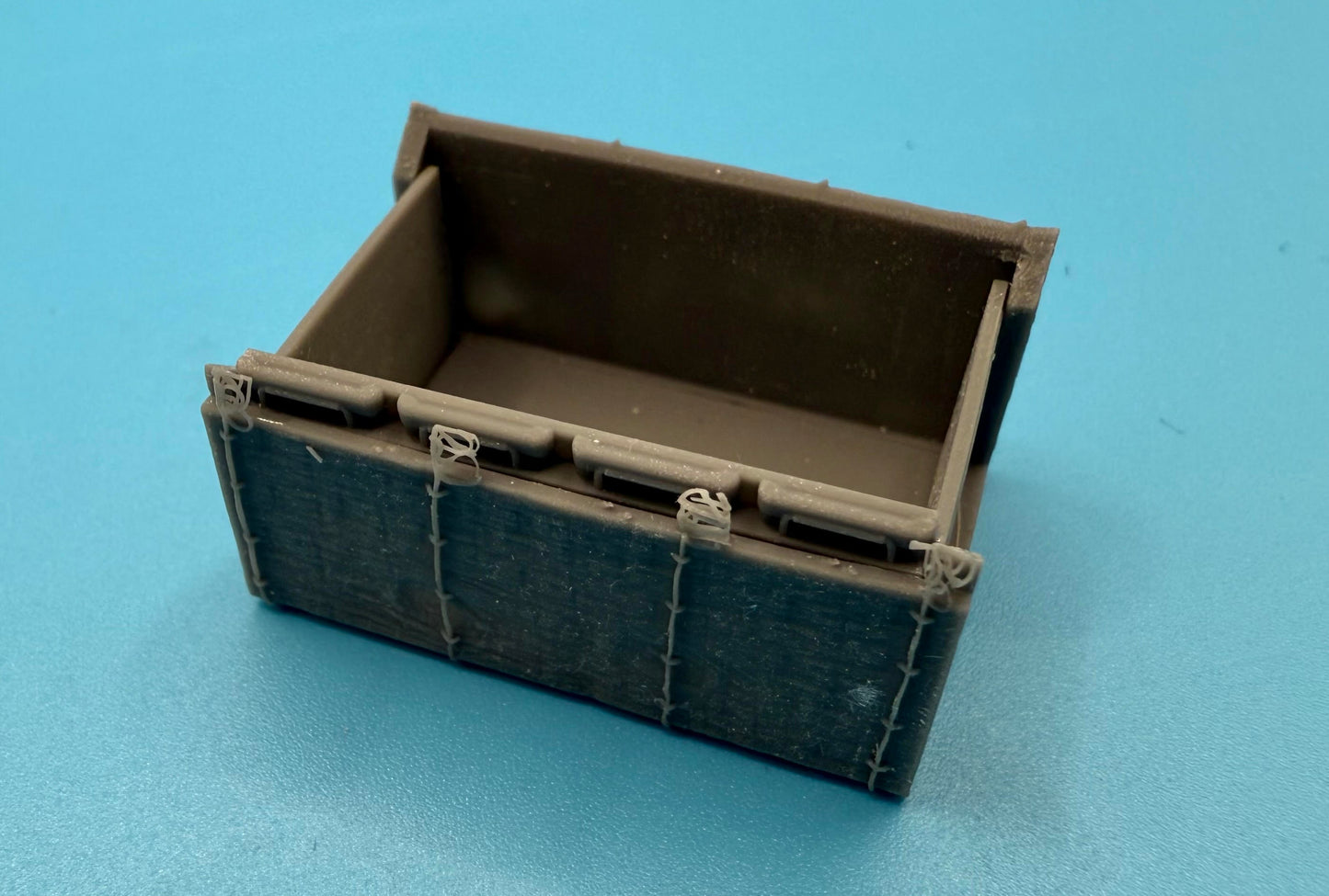 SPS16034  U.S. WW2 .30 Cal Ammo Cans and Crate  1/16
