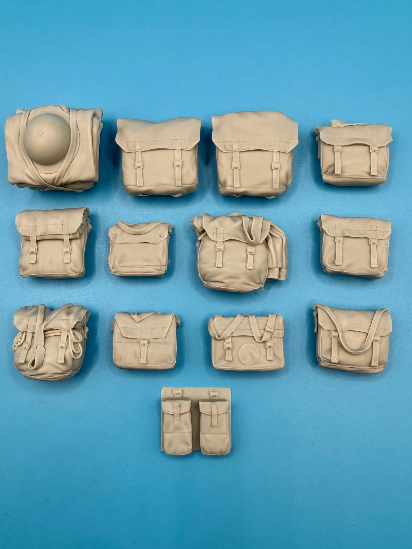 SPS16039  WW2 British Equipment Stowage Set  1/16