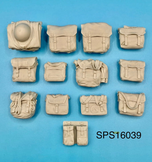 SPS16039  WW2 British Equipment Stowage Set  1/16