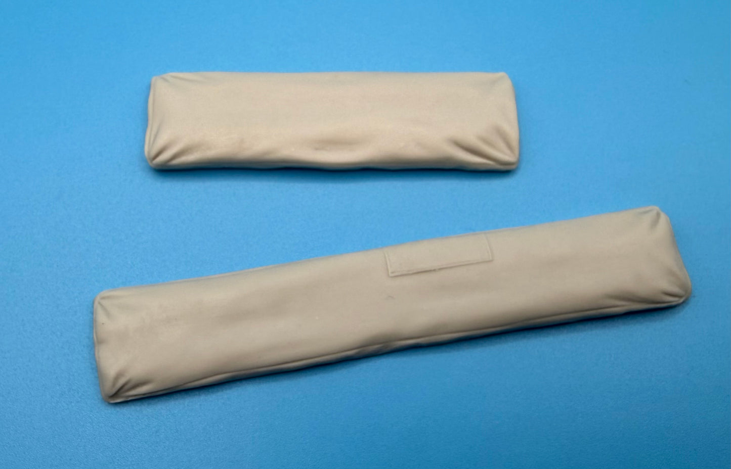 SPS16049  U.S. WW2 M3 Halftrack Rear Compartment Seat Cushions and Backrests  1/16