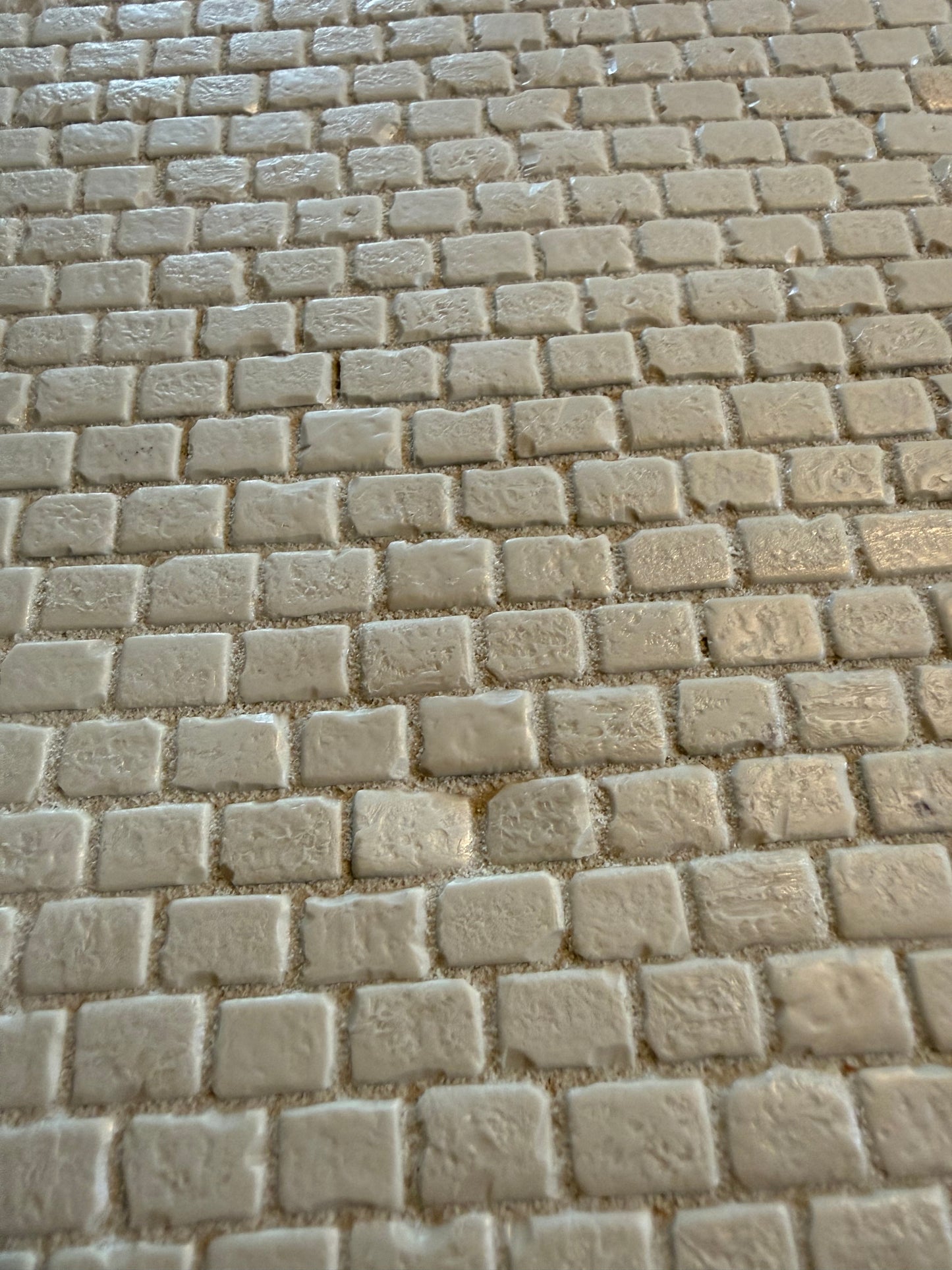SPS16057  European Cobblestone Street Section  1/16
