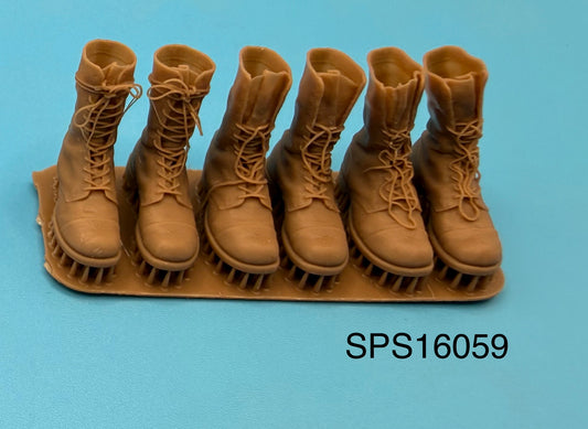 SPS16059  WW2 U.S. Army Paratrooper Jump Boots Set  1/16