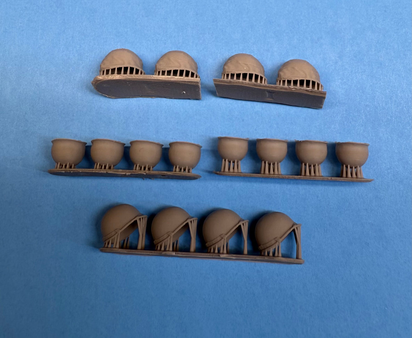 SPS35001  U.S. M1 Helmets With & Without Marine Corps Covers and Liners  1/35