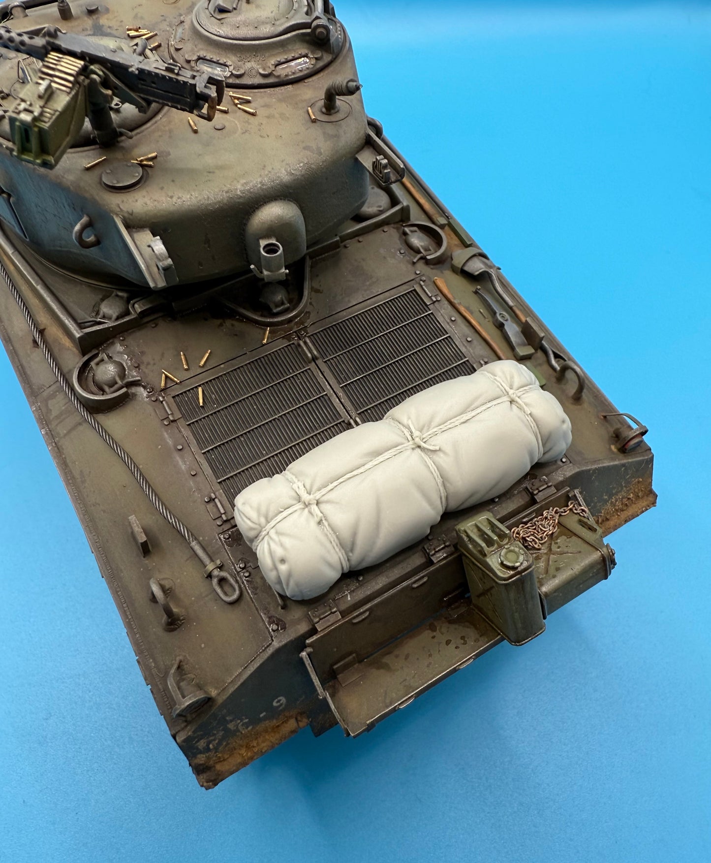 SPS35003  U.S. WW2 Engine Deck Stowage Pack Version 1  1/35